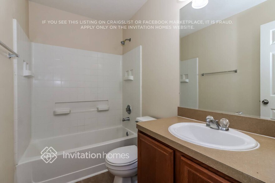 Building Photo - 19235 Sandelford Dr