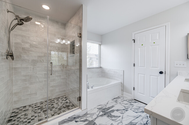 Building Photo - 12948 Parterre Pl