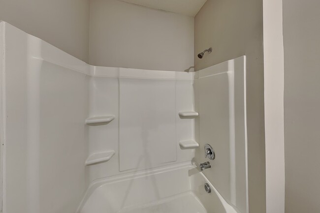 Building Photo - 5071 Shellback Dr