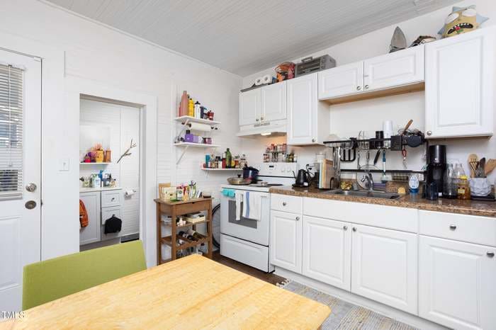 Building Photo - 1022 Kent St