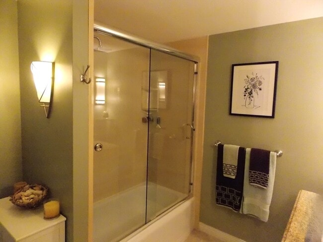 Building Photo - 154 Lynnway