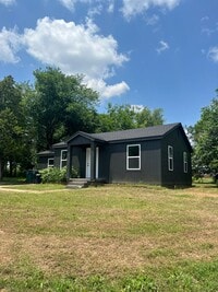 Building Photo - Black house on a hill