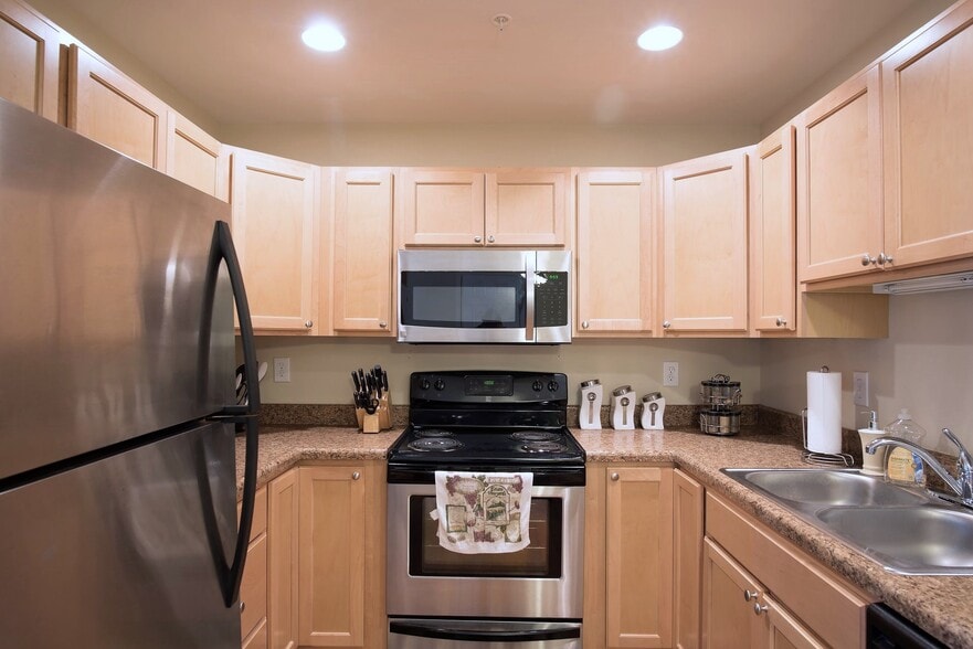Building Photo - Kendall Square Apartments