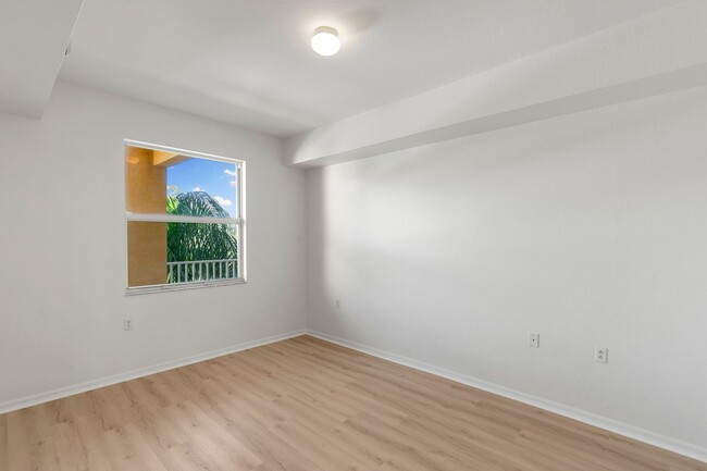 Main Bedroom Window - 8570 Kingbird Loop