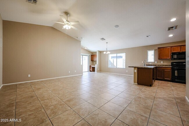 Building Photo - 4193 E Sandy Way