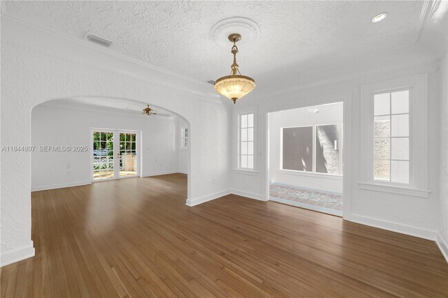 Building Photo - 1765 Wa Kee Na Dr