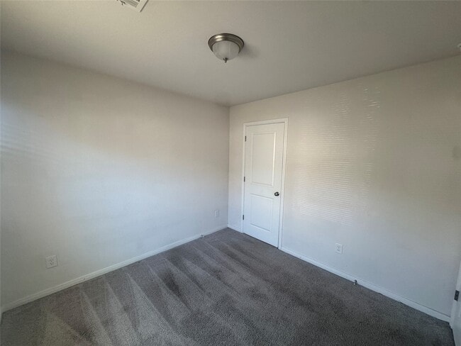 Building Photo - 15724 Del Norte Dr