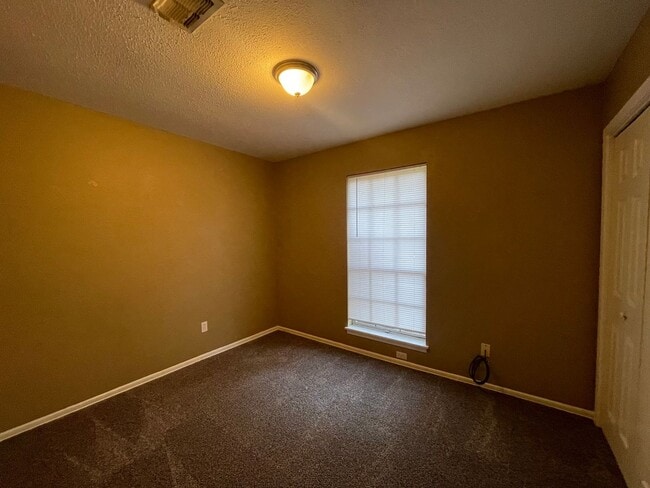 Building Photo - All that is missing is You!