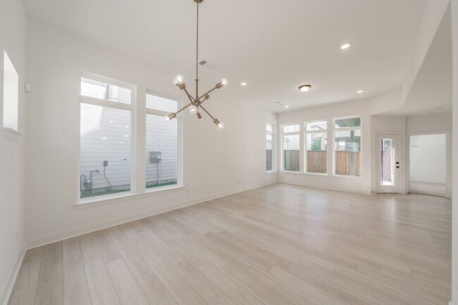 Building Photo - Stunning modern farmhouse in Walsh Ranch!