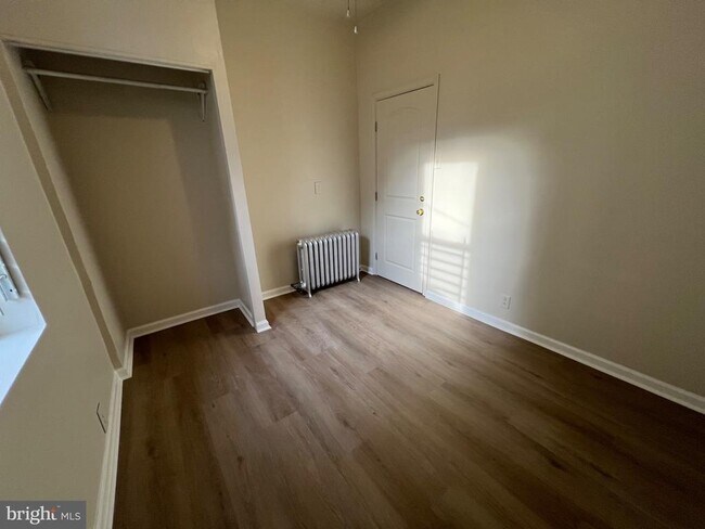 Building Photo - 1709 W Montgomery Ave