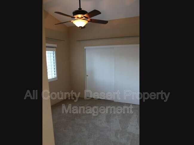 Building Photo - 45426 Driftwood Dr