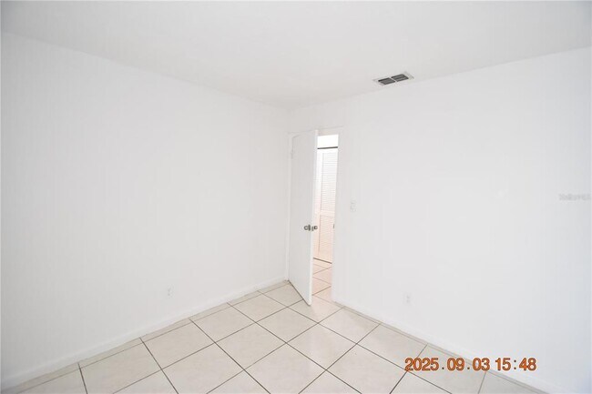 Building Photo - 6618 N Church Ave