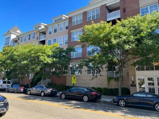 Building Photo - 25 Adams Ave