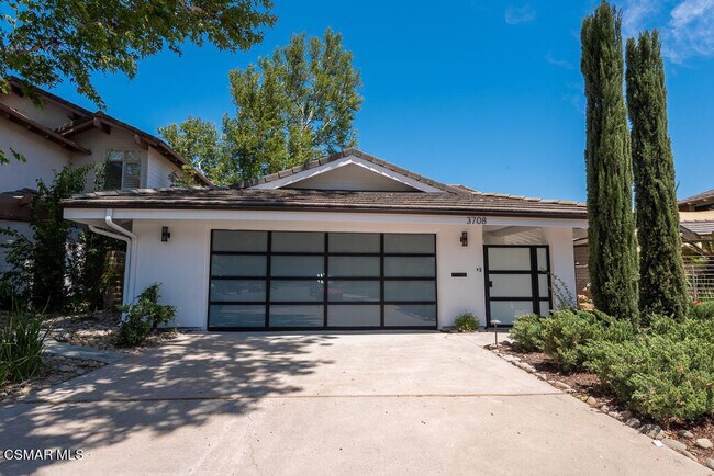 Building Photo - 3708 Capstan Cir