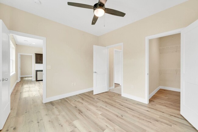 Building Photo - West Beverly Lofts - 202