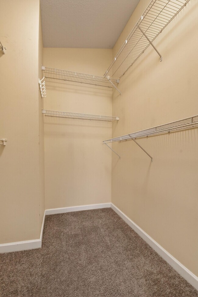 Building Photo - 475 SW Talquin Ln