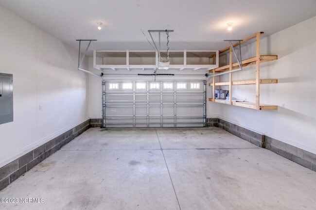 Building Photo - 262 Independence Blvd