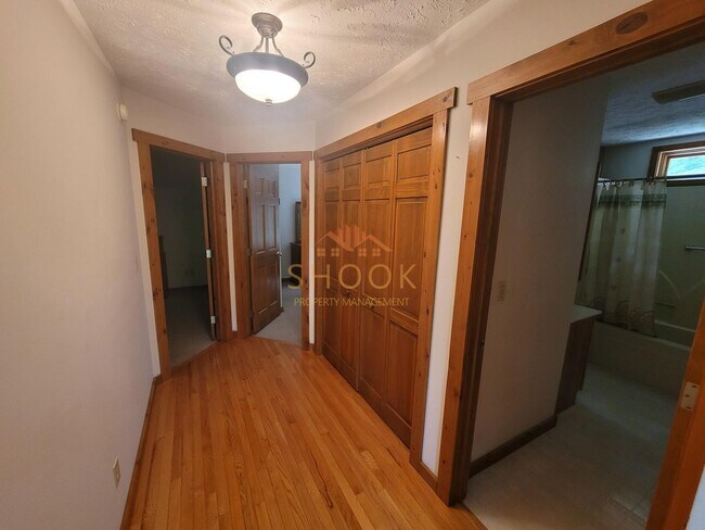 Building Photo - A Little Piece of Tennessee! Your Private Wooded Home!