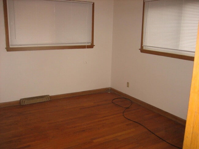 Building Photo - 5208 Camden Rd