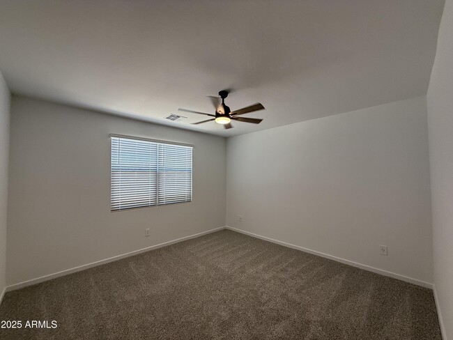Building Photo - 4182 W Lisa Ln