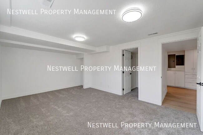 Building Photo - 353 Redberry Rd