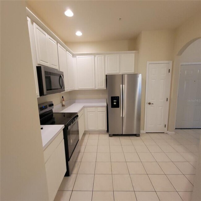 Building Photo - 3351 Whitestone Cir