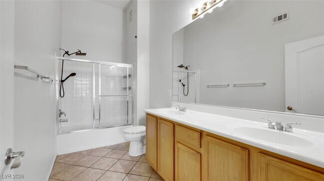 Building Photo - 2305 W Horizon Ridge Pkwy