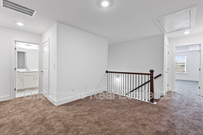 Building Photo - 5350 Brooklands Dr