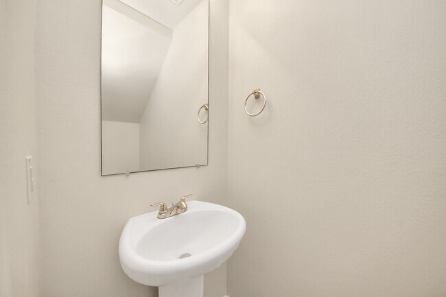 Building Photo - 26914 Springflight Ln