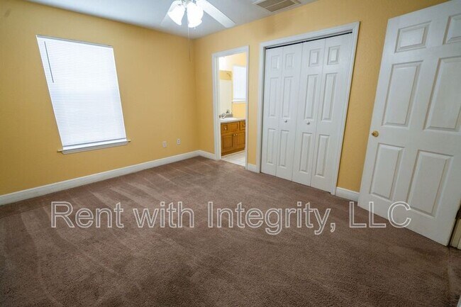 Building Photo - 3314 Sawtooth Dr