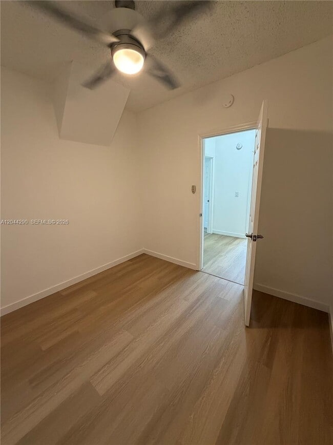 Building Photo - 1808 Runners Way