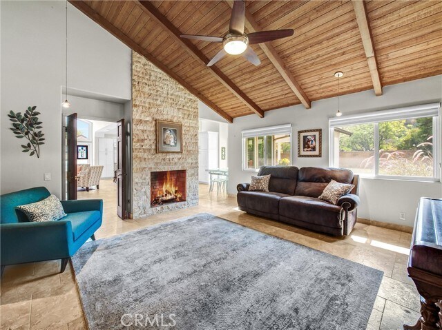 Building Photo - 5425 Brentwood Pl