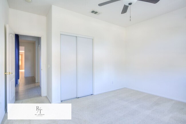 Building Photo - 3879 Bella Villagio Ave