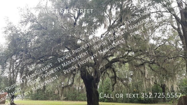 Building Photo - 3801 NW 6th St