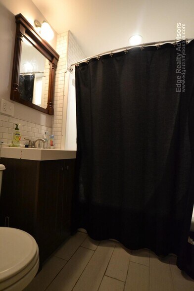 Building Photo - 66 Tremont St