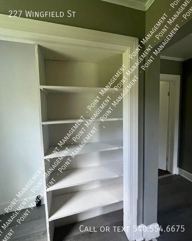 Building Photo - 227 Wingfield St