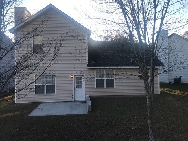 Building Photo - 2536 Lancewood Ln