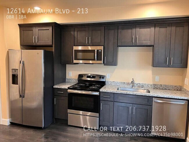 Building Photo - 12614 Ambaum Blvd SW