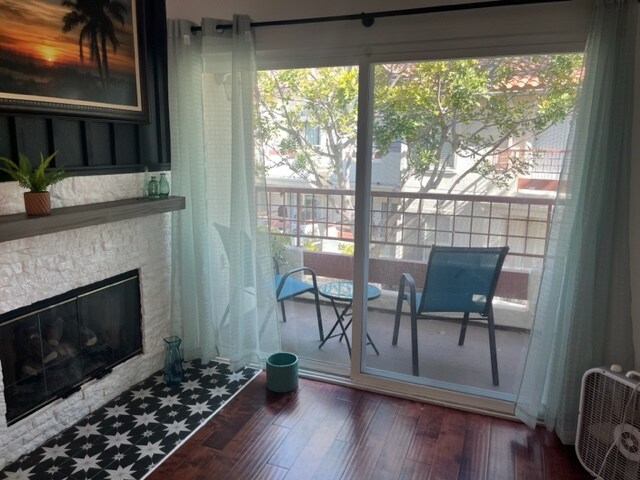 Building Photo - 405 Stoney Point Way