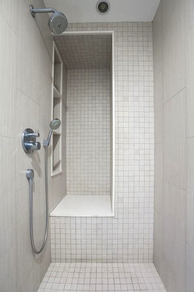 Master Shower - 321 S San Vicente Blvd