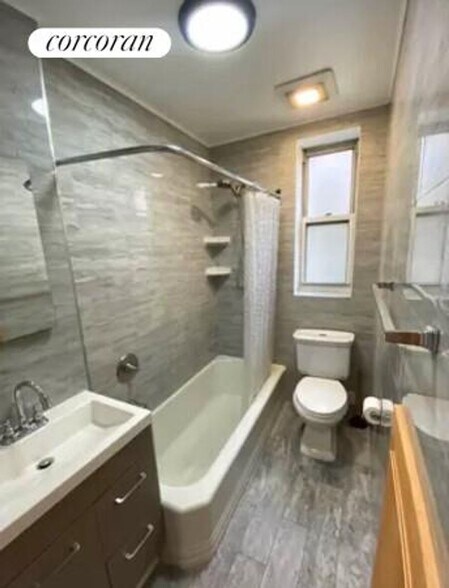 Building Photo - 305 W 52nd St