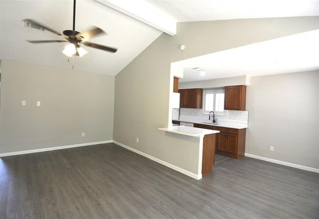 Building Photo - 12419 Ridgelow Ln