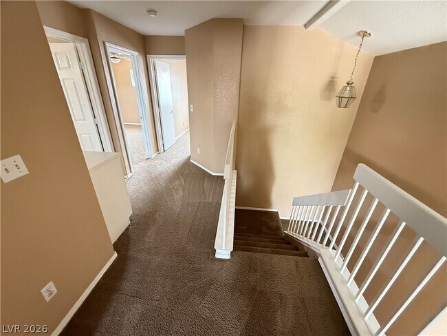 Building Photo - 922 Prairie Grass Dr