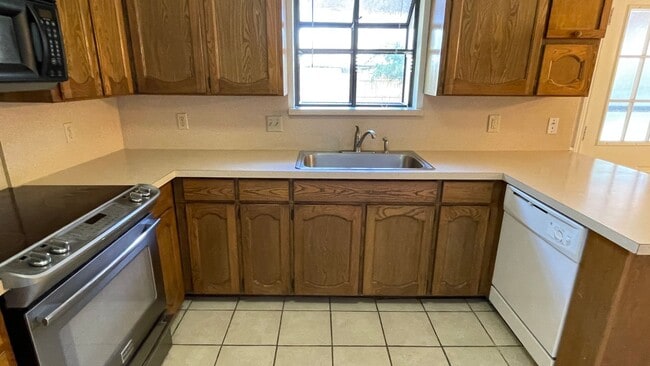 Building Photo - Nice Home in Keller close toaward winning ...