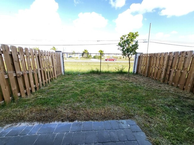 Building Photo - 19011 SW 344th Ter