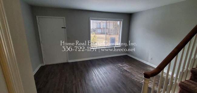 Building Photo - 1441 Brookwood Dr