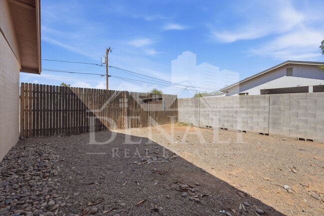 Building Photo - 11540 E Elton Ave