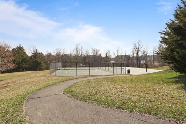 Building Photo - 15224 Grigsby Pl