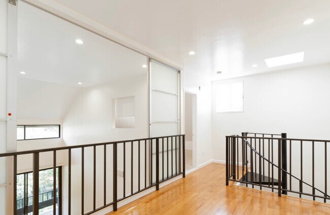 room 2 - 8675 Falmouth Ave