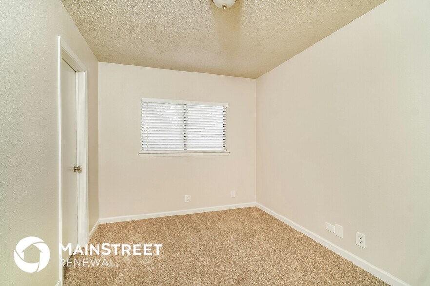 Building Photo - 13331 Deer Falls Dr